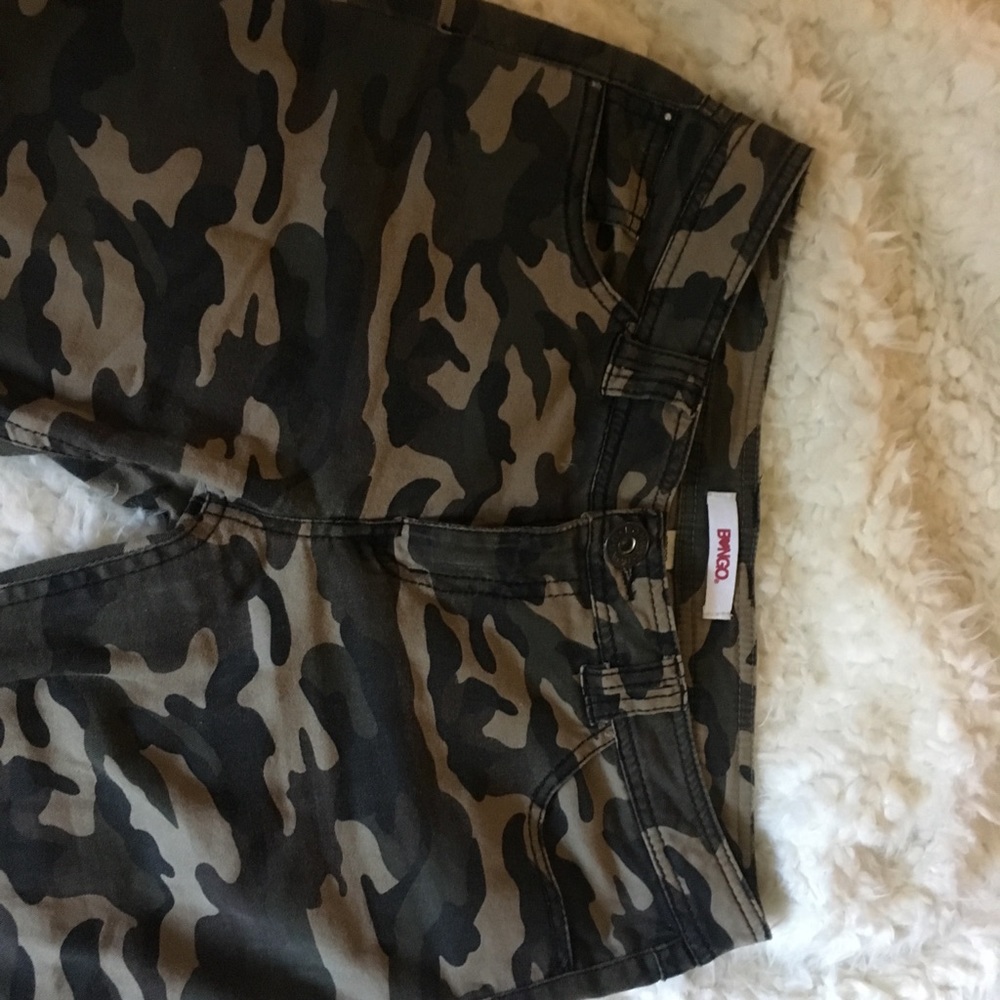 CAMO JEANS - Picture 3 of 4